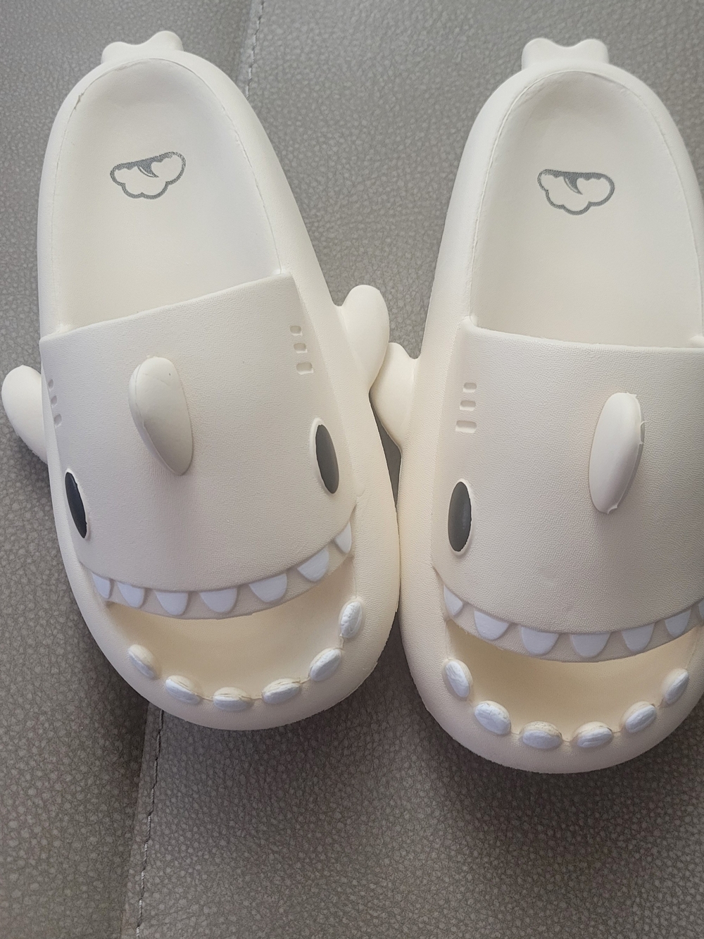 White Shark Slip-On Clogs Check Size Chart